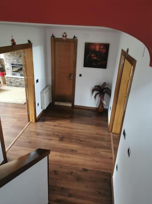Casa Con Finca En Oviedo El Casero 外观 照片